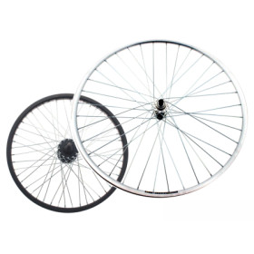 RUOTA ANTERIORE MTB / TOURING 26X1,75 - PERNO 3/8, SFERE, MOZZO ACCIAIO, CERCHIO ALLUMINIO 525008030.jpg RUOTA ANTERIORE MTB / TOURING 26X1,75 - PERNO 3/8, SFERE, MOZZO ACCIAIO, CERCHIO ALLUMINIO