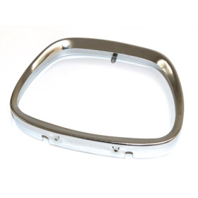 1596521.jpg GHIERA TRAPEZ.CROM.VESPA 125/150 GL/GT