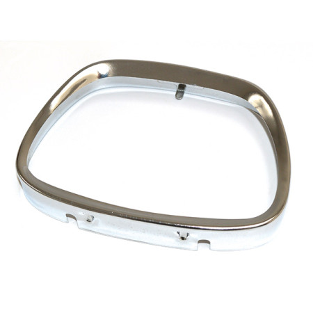 1596521.jpg GHIERA TRAPEZ.CROM.VESPA 125/150 GL/GT