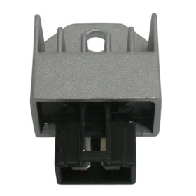 173155.jpg REGOLATORE 12V 50 HONDA-SYM Codici sostitutivi   179401
