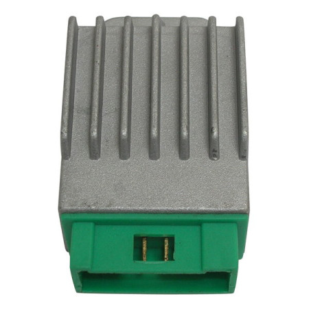 173193.jpg REGOLATORE 12V-6PIN DERBI-PIAGGIO