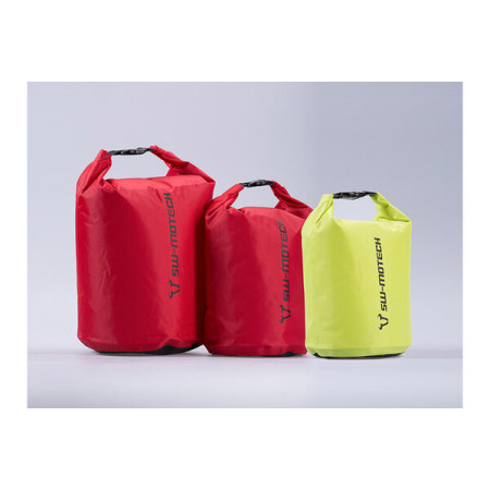 bc_wpb_00_017_10000_1_xl.10292.jpg SET DI SACCHE DA SELLA DRYPACK 4/8/13 LT