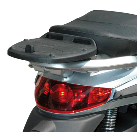 KE3440.jpg KIT ATTACCHI X PIAGGIO BEVERLY